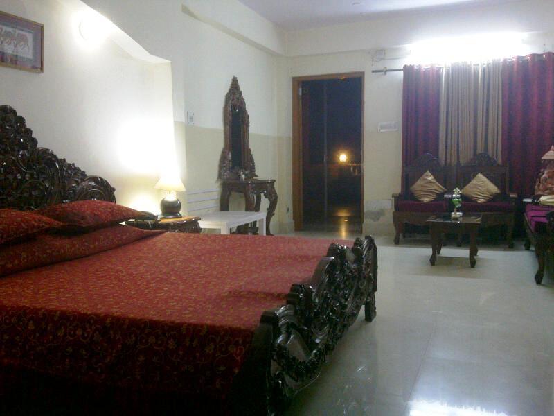Aravali Clarks Inn Alwar Rum bild