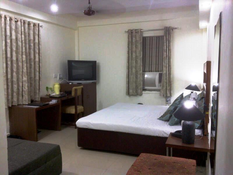 Aravali Clarks Inn Alwar Exteriör bild